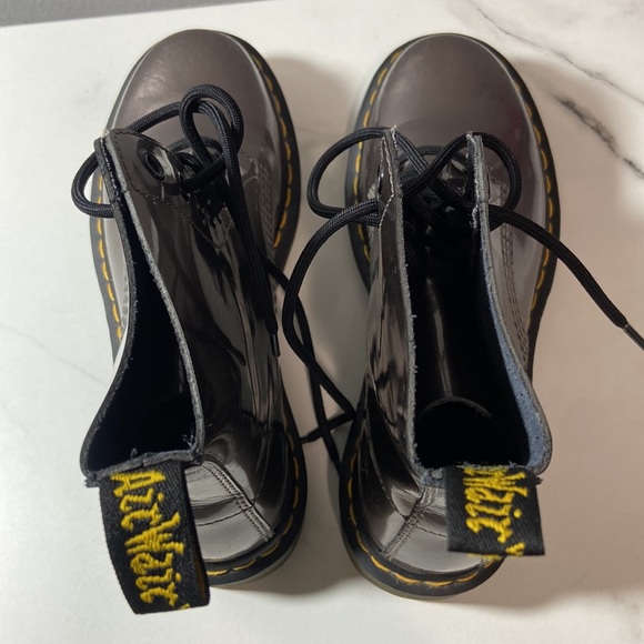 Dr. Martens Pascal 8-Eye Boot in Pewter Size 8 - Picture 5 of 11